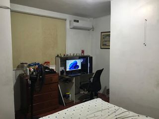 Foto 21 de Casa de venta en La Atarazana, 4 pisos, herradura cerrada, 5 dormitorios.