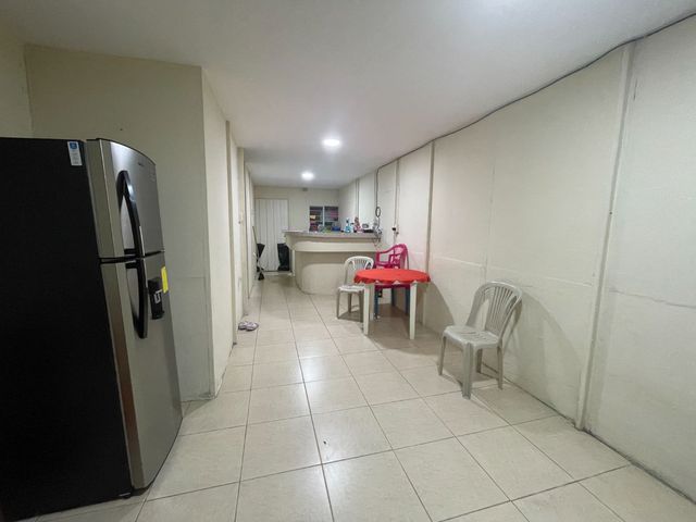 Casa en venta en Mucho lote 1 con 3 Habitaciones