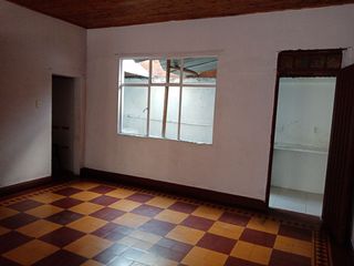APARTA ESTUDIO EN ALQUILER EN CARTAGO VALLE-CENTRO PASAJE MONTOYA