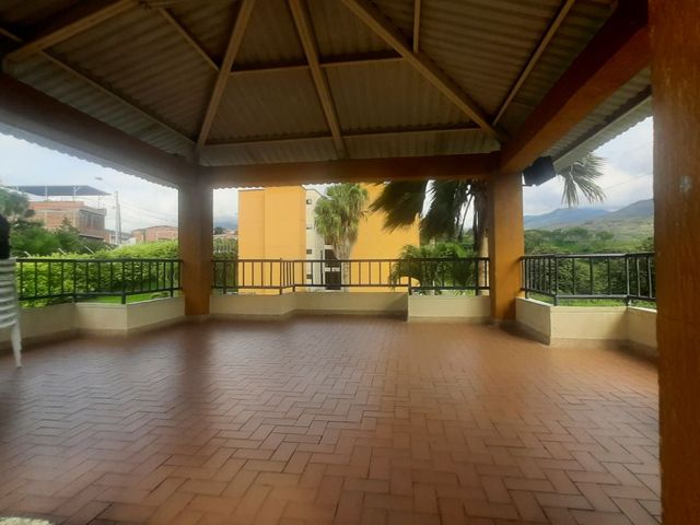 Apartamento En Venta Altos Del Aguacatal