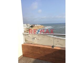 Foto 7 de Ocasión Venta!! Lindo Departamento De 125 Mt2 + 90Mt2 De Aires, Amueblado Playa Señoritas Con Piscina Privada Y Vista Panoramica Frente Al Mar,