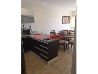 Foto 5 de Ocasión Venta!! Lindo Departamento De 125 Mt2 + 90Mt2 De Aires, Amueblado Playa Señoritas Con Piscina Privada Y Vista Panoramica Frente Al Mar,