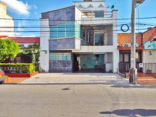 Foto 1 de VENTA DE EDIFICIO EN EL COMPLEJO MÉDICO EN BARRANCABERMEJA