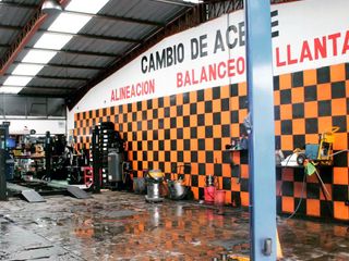 Foto 2 de Bodega / Galpón - Comercial en Venta