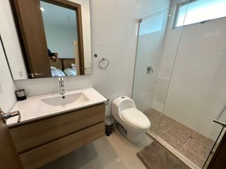 Apartamento en venta Altos de Riomar de 3 cuartos con baño