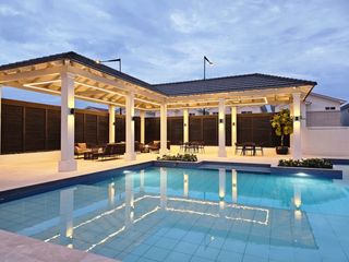 Foto 32 de Venta de Casa Marbella en Manantial de Casalaguna Vial 1- Av. Leon F. Cordero cerca del Riocentro Dorado, La Aurora, Daule