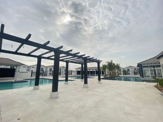 Foto 24 de Venta de Casa Marbella en Manantial de Casalaguna Vial 1- Av. Leon F. Cordero cerca del Riocentro Dorado, La Aurora, Daule