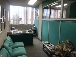 Foto 3 de OPORTUNIDAD RENTA/VENTA DE OFICINA AMOBLADA, AV. AMAZONAS, CENTRO NORTE DE QUITO