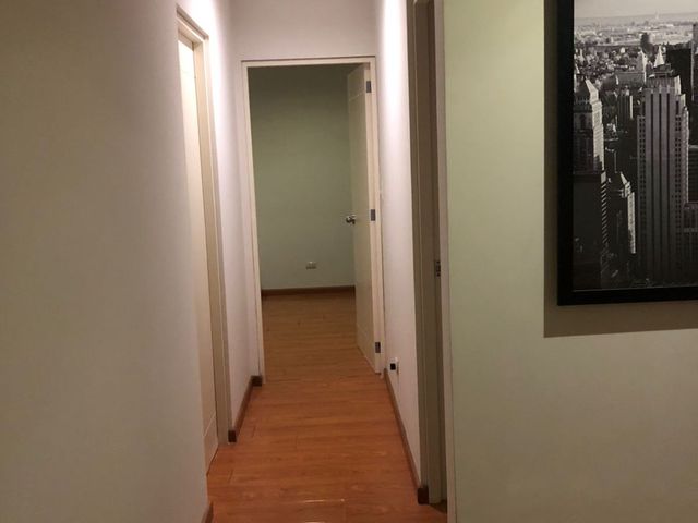 SE VENDE LINDO FLAT EN EL BARRIO MÉDICO CON VISTA PANORÁMICA (LÍMITE DE MIRAFLORES Y SURQUILLO)
