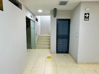 ALQUILER DE OFICINA, LINCE, 18 m2, PISO 304