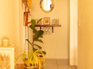 Foto 10 de Venta de Casa Moderna Barrio Aires de Manantial - El Suyuque - S. L
