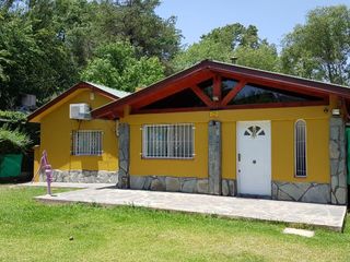 Foto 1 de Vivienda de 3 dormitorios con pileta, lindante costa de arroyo- FINANCIACION HASTA 3 AÑOS