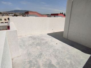 ✅Vendo casa dos plantas con espacios de confort, habitabilidad y con excelente ubicación en el centro urbano de Marianitas de Calderón, Norte de Quito.