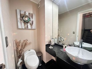 Foto 17 de Se Alquila Hermosa Casa con Piscina, Totalmente Amoblada - En Sol De La Molina