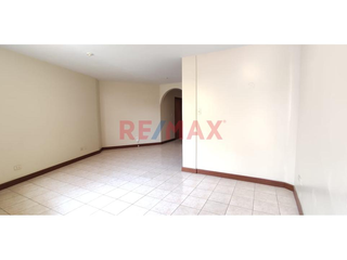 Foto 5 de Se Alquila Departamento 90 M2 - Sol De La Molina - 2200 Soles