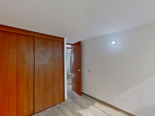 Apartamento en venta en Mirandela, Suba