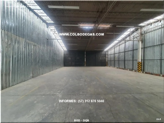 Foto 16 de ALQUILER DE BODEGA DE 2070 MTS2, 4 ACCESOS VEHICULARES Y MUELLES.