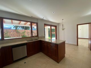 Foto 10 de VENDO HERMOSA CASA EN CONJUNTO CUMBAYA (Sector Colegio Menor)