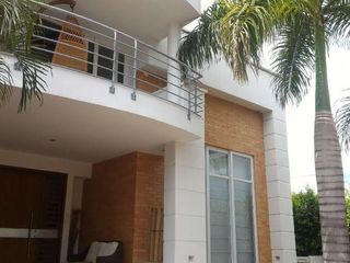 Foto 2 de venta de casa campestre en el conjunto residencial altos de la pradera