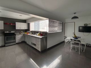 Foto 6 de VENTA DE PH DUPLEX EN SAN ISIDRO CON GRAN TERRAZA