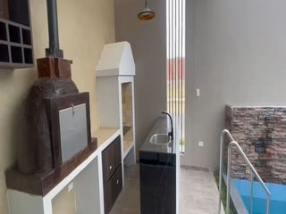 Foto 9 de VENTA DE CASA EN ESTRENO DE TRES PISOS EN LA ENTRADA DE LA URB. MONTEBELLO