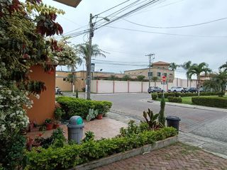 Venta de Casa, Urbanización San Antonio, Samborondón-Salitre