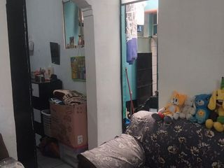 Foto 3 de VENTA MINIDEPARTAMENTO CHOSICA MOYOPAMPA PRIMER PISO
