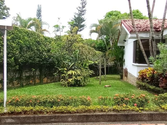 Venta Casa Independiente en Ciudad Jardín
