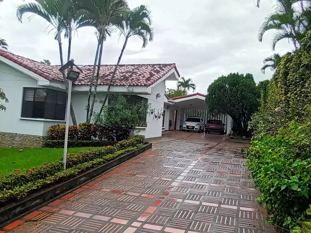 Venta Casa Independiente en Ciudad Jardín