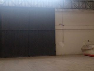 Foto 5 de Almacén de 1260m2 estrategicamente ubicado cerca avenida en Ate