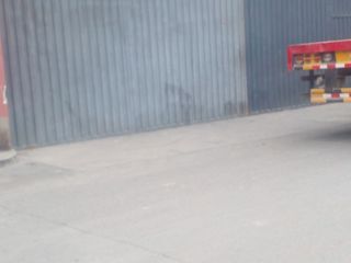 Foto 8 de Almacén de 1260m2 estrategicamente ubicado cerca avenida en Ate