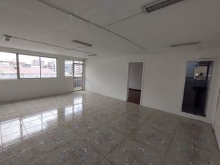 Foto 15 de VENDO  EDIFICIO RENTERO DE 4 PISOS , EMILIO ZOLA  CERCA DE LA AV. SHYRIS Y TOMAS DE BERLANGA