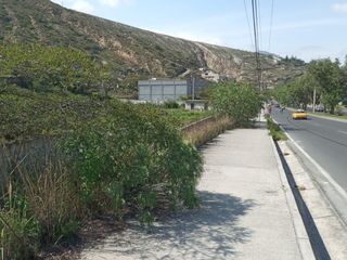 Foto 3 de Vendo terreno de  6. 220 metros cuadrados 80% plano.