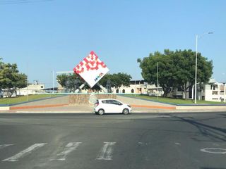 Foto 2 de Casa de Venta en Manta, Ecuador