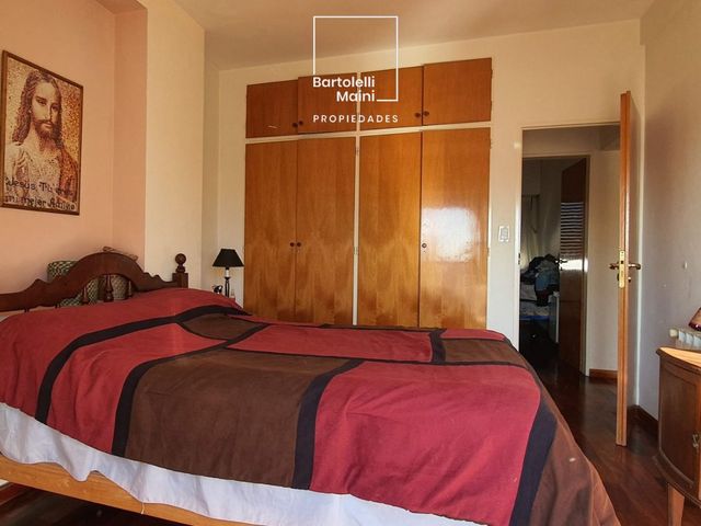 VENTA | SEMIPISO 2 DORMITORIOS | SAN MARTIN 1150