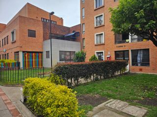 Arriendo!, conjunto Primavera - piso 6to- valor canon 700.000, cel: 323231----- ciudad verde