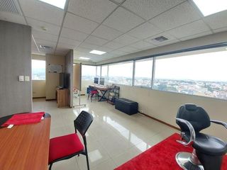 Foto 4 de Oficina en venta Trade Building, Zona Mall del Sol