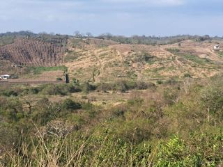 Foto 6 de Terreno de venta en montecristi, zona la pila