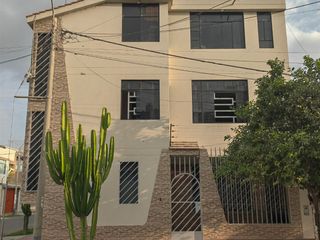 EDIFICIO EN ALQUILER PARA OFICINAS FRENTE AL MEGA PLAZA ICA