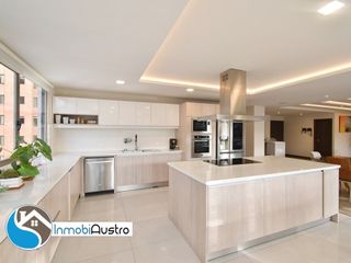 Foto 9 de Venta de Departamento con Acabados de Lujo Av. Ordoñez Lasso