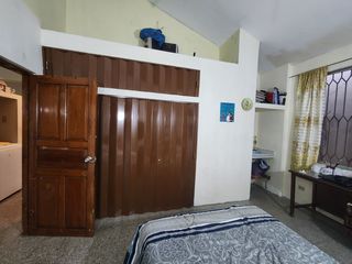 Foto 23 de Garzota Se Vende Casa Rentera Dos Locales, 3 Departamentos