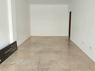 Foto 4 de Garzota Se Vende Casa Rentera Dos Locales, 3 Departamentos