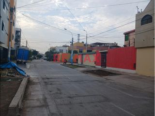 Casa En Venta - La Perla, Callao