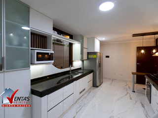 Foto 9 de VENTA DE CASA INDEPENDIENTE  DE 1,100 M2 EN LA MOLINA, URB. RINCONADA DEL LAGO
