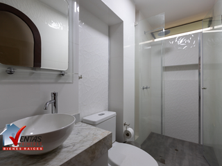 Foto 18 de VENTA DE CASA INDEPENDIENTE  DE 1,100 M2 EN LA MOLINA, URB. RINCONADA DEL LAGO