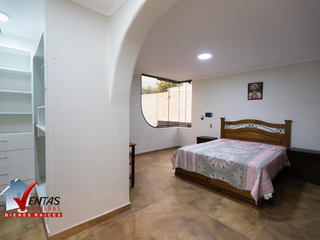 Foto 15 de VENTA DE CASA INDEPENDIENTE  DE 1,100 M2 EN LA MOLINA, URB. RINCONADA DEL LAGO