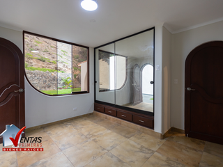 Foto 17 de VENTA DE CASA INDEPENDIENTE  DE 1,100 M2 EN LA MOLINA, URB. RINCONADA DEL LAGO