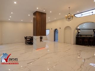 Foto 7 de VENTA DE CASA INDEPENDIENTE  DE 1,100 M2 EN LA MOLINA, URB. RINCONADA DEL LAGO