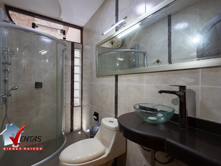 Foto 21 de VENTA DE CASA INDEPENDIENTE  DE 1,100 M2 EN LA MOLINA, URB. RINCONADA DEL LAGO