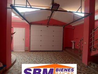 En Machala Sector Patria Nueva Se Vende Linda Casa de Dos Departamentos Comodos, Aplica BIESS, Acabados Importados